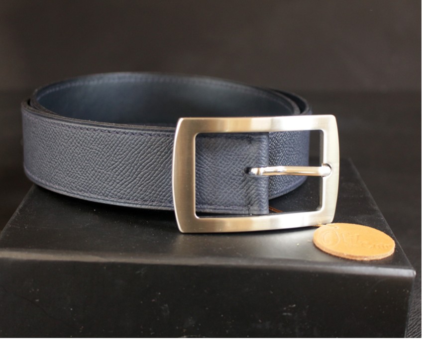 ceinture-cuir-bleu-marine-ofilducuir ceinture cuir bleu marine accessoire mode ofilducuir maroquinerie Lyon