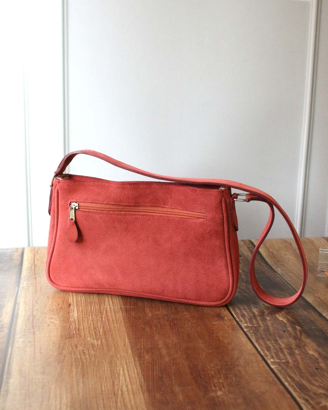 Petit-sac-porte-a-lepaule-en-cuir Sac épaule en cuir Lilly - couleur Terracotta